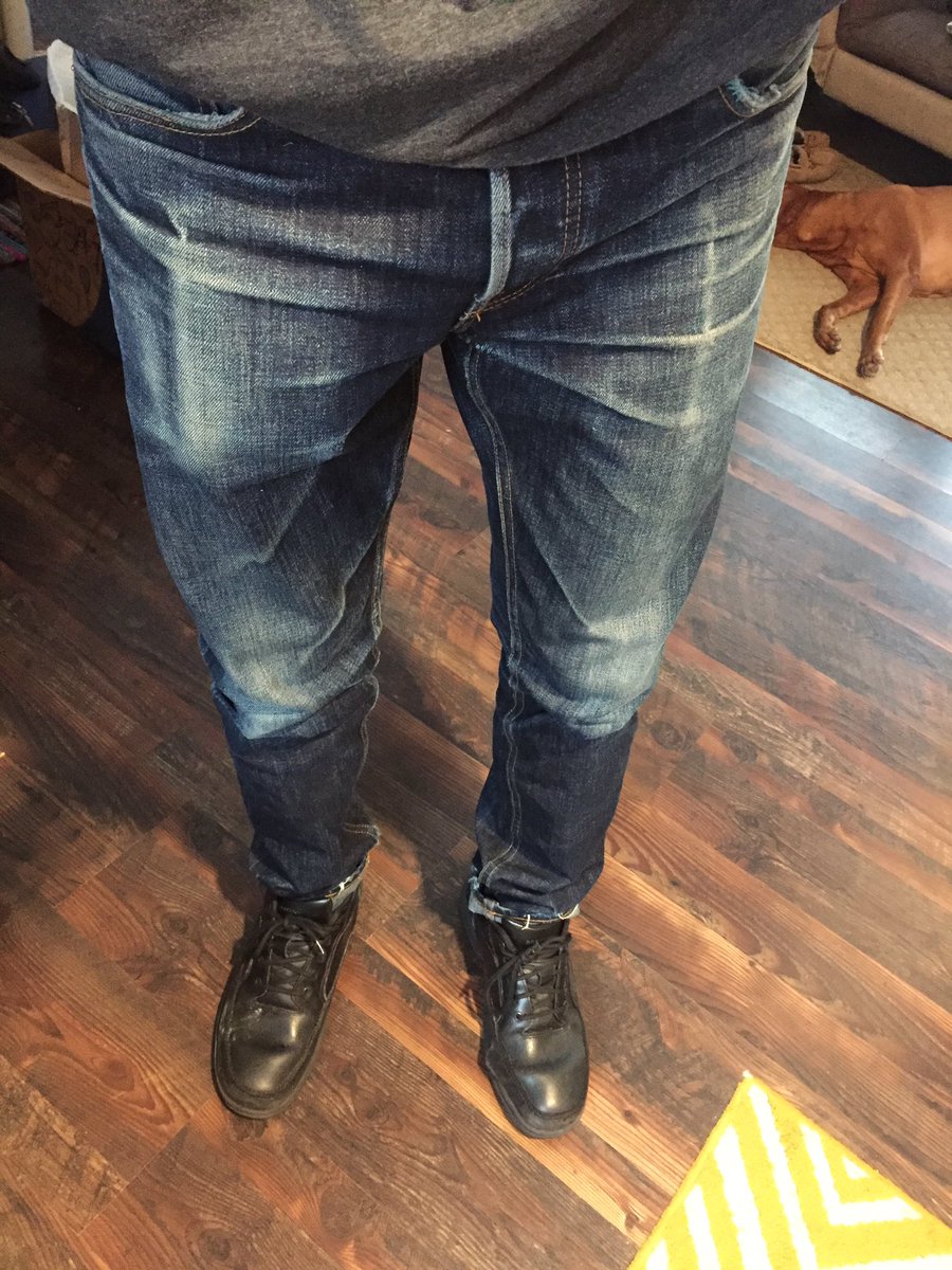 FarleyJay's tweet image. @bravestarbrand 16.5oz japan selvedge denim after 2 years and 3 soaks. #rawdenim #denimevolution