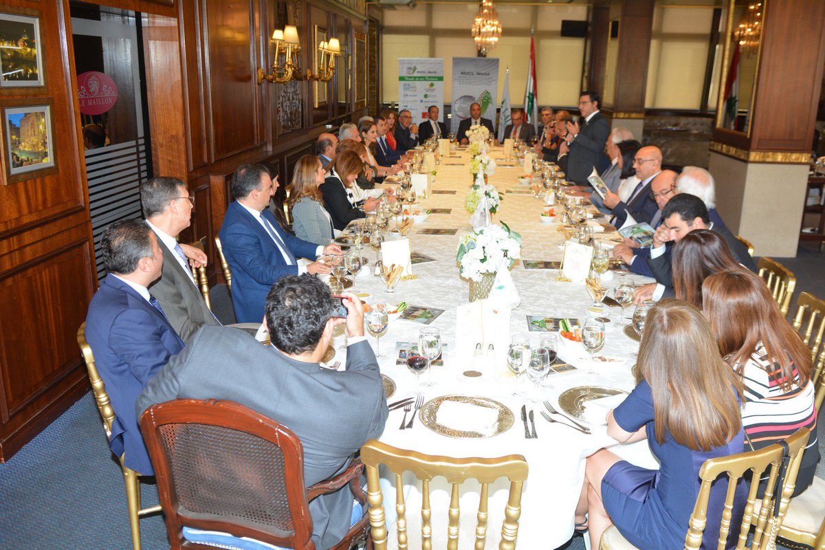 FouadZmokhol's tweet photo. We were honored and pleased to organize a lunch-debate with the LAU @LebAmUniv President Dr. Joseph Jabbra @jgjabbra and all the team of the Adnan Kassar School of Business, on the occasion of the launching of their MS in HRM program.

#RDCLWorld #AKSOB #LAU https://t.co/Poe6iJBT10