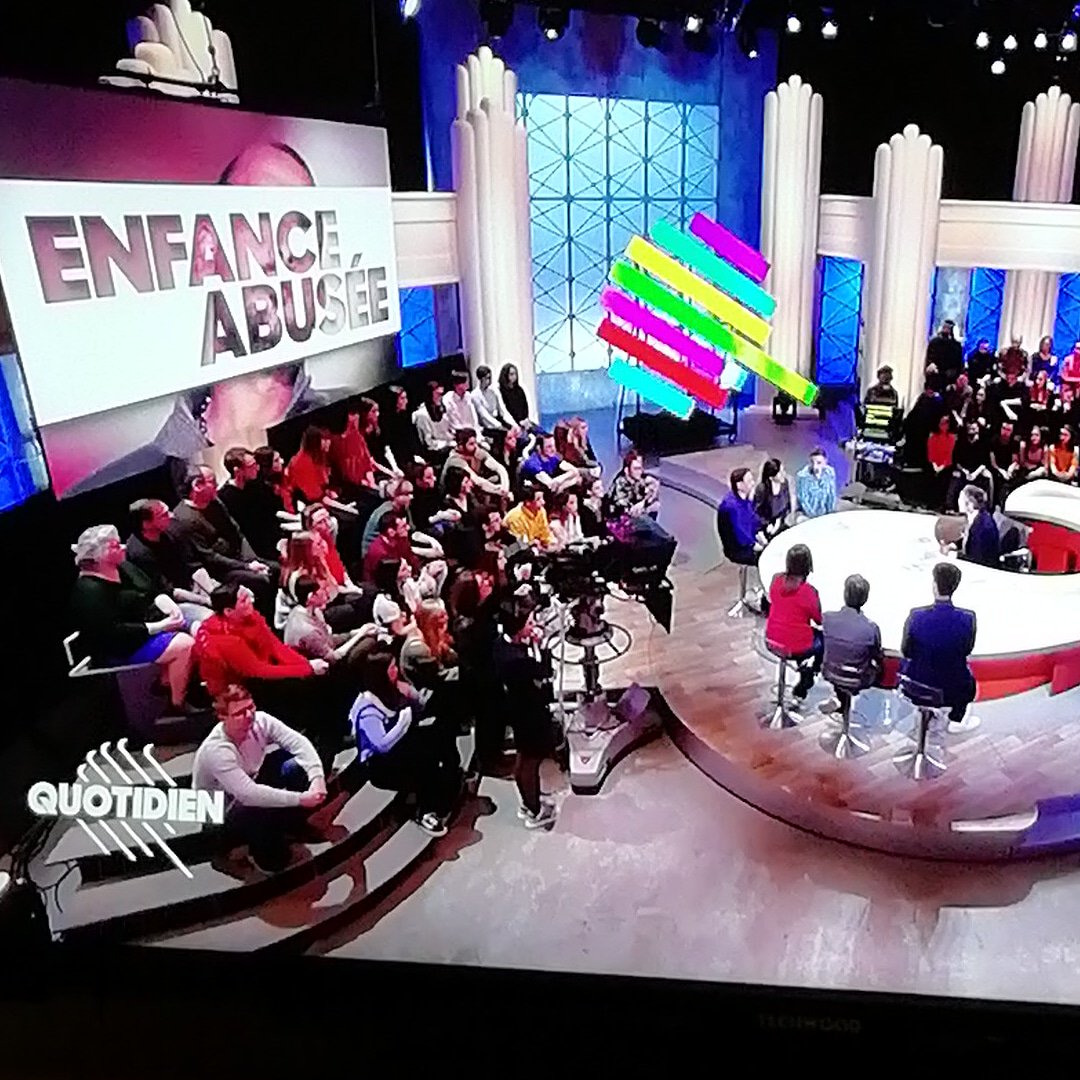 REGIS.B.56 tweet media