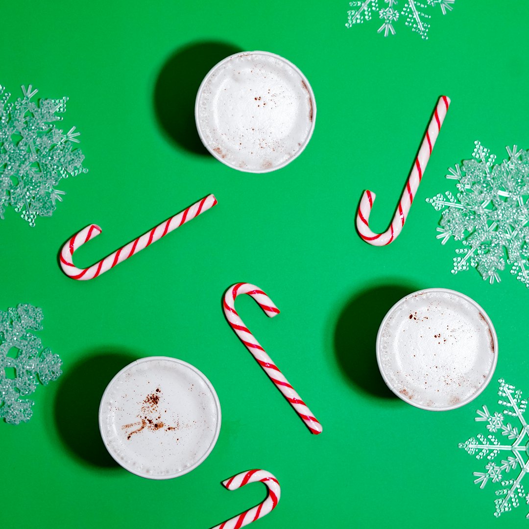 7ElevenCanada's tweet photo. Coffee: a delicious alternative to getting enough sleep.
7Rewards members can get a free small #PeppermintMocha or any small hot beverage everyday until Saturday, November 24. #FreeCoffeeWeek
https://t.co/TTOEnJjRYl https://t.co/4r1k135EUK