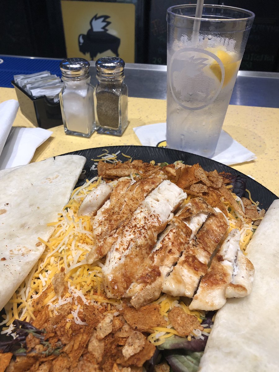 Scott Lady Eagles 🦅 Basketball 🏀 fund raisers all day at Buffalo Wild Wings, Fort Wright all day!!