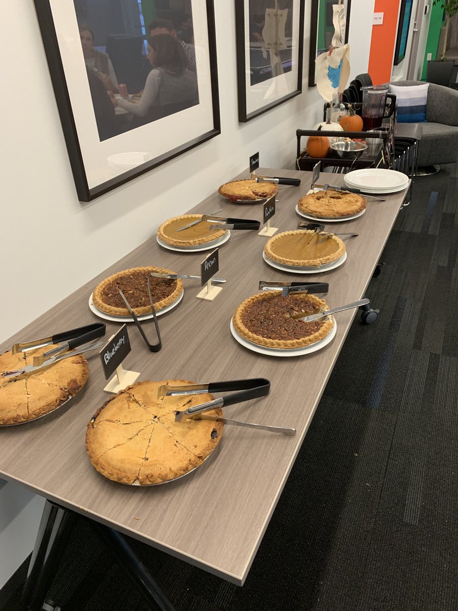 tweetspotBOS's tweet photo. We have pie! #tweetsgiving https://t.co/1m5lZiukiu
