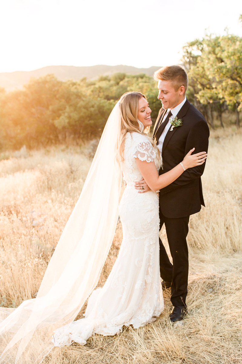 _haileyolsen's tweet photo. i’m LITERALLY the luckiest https://t.co/cnZN4hk7t8