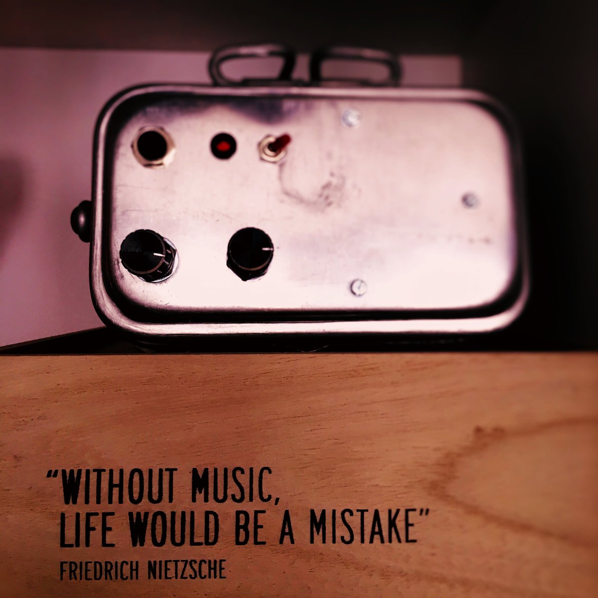 band_nash's tweet photo. One of my favourite bits of gear: a mini tin amp that I bought in a little shop in Saint Guilhem-le-Desert, France, that blasts the guitar with crunchy, dirty, fuzz... 🎸 #guitaramp #musicquotes https://t.co/UNAB7XNoZP