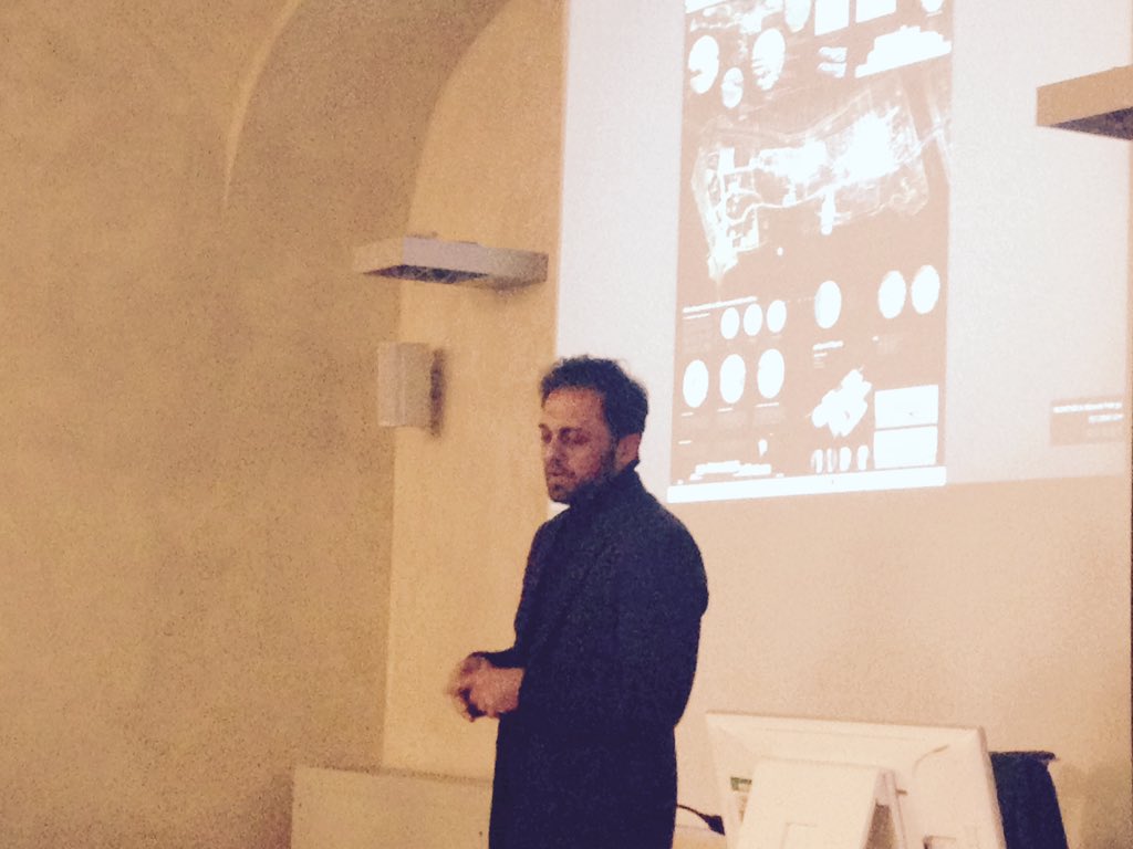 apulianstyle's tweet photo. Lezione di #Marketing #Territoriale presso Università di #Verona.
Relatori: Paolo Campagna (Presidente ANCE #Taranto), Giuseppe Fanelli (CEO MAS SRL), Gemma Lanzo (MAS WEEK Curator), Carmine Chiarelli (Direttore Tecnico di MAS SRL).
#MASWEEK #Architettura #Ingegneria https://t.co/SsbSFKf9v1