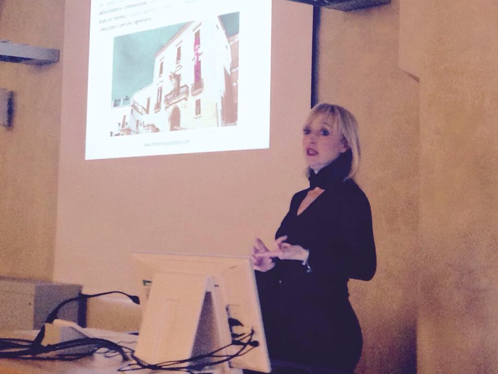 pepsfanelli's tweet photo. Lezione di #Marketing #Territoriale presso Università di #Verona.
Relatori: Paolo Campagna (Presidente ANCE #Taranto), Giuseppe Fanelli (CEO MAS SRL), Gemma Lanzo (MAS WEEK Curator), Carmine Chiarelli (Direttore Tecnico di MAS SRL).
#MASWEEK #Architettura #Ingegneria https://t.co/frmdr0I4uN