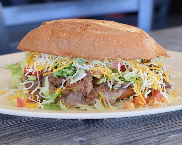 Lompoc_eats's tweet image. Asada torta loaded with cheese, beans and guacamole. Something bomb for Monday 💪 #lompoceats #torta #mondaymotivation #lompoc #guacamole #mexicanfood ift.tt/2Fx7qZE
