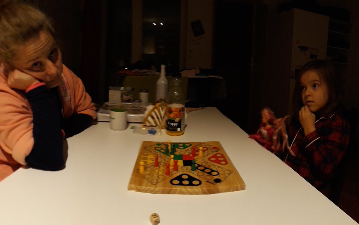 KevinMcCluskie1's tweet photo. Tense scenes at the World Ludo Championships.
#budapest2018
#BleedGreen https://t.co/DlIEqTak79