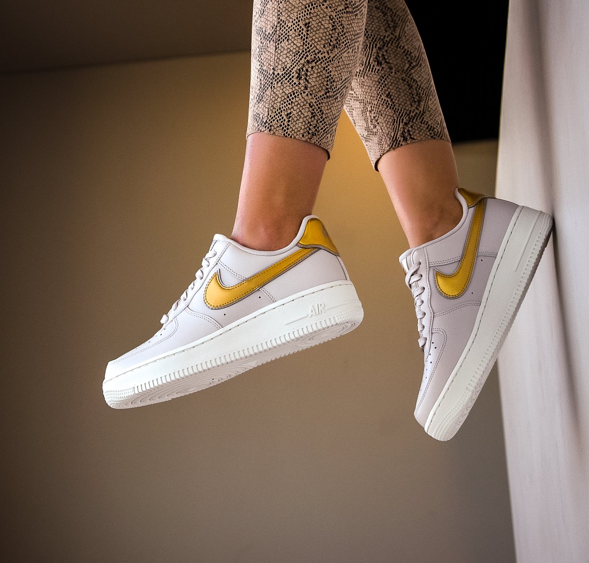 air force 1 shiny swoosh