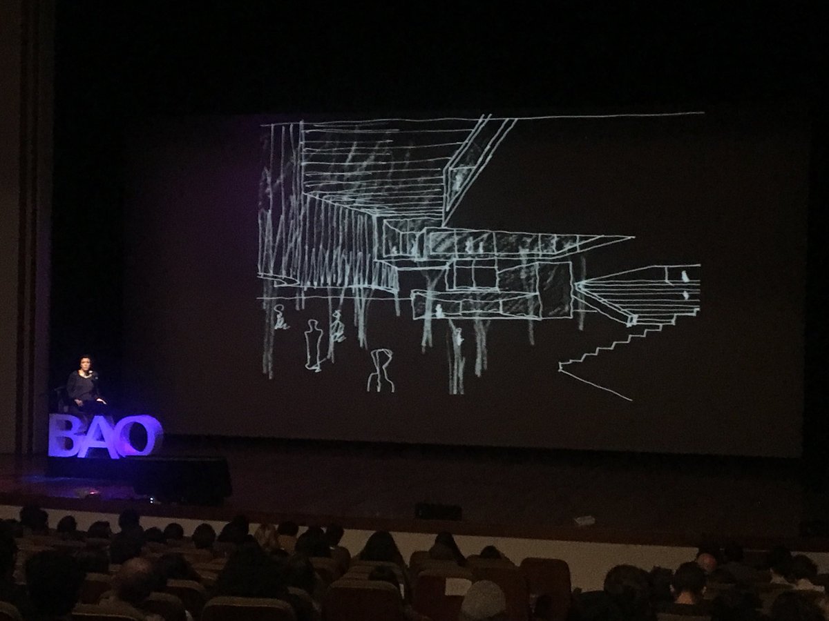 BienalQuito's tweet photo. Primer día de la #XXIBAQ2018 en el #TeatroCapitol con las conferencistas María Segarra y Sara de Giles abordando las temáticas de  intervención arquitectónica en construcciones patrimoniales y la vinculación entre el proyecto arquitectónico, la ciudad y el paisaje. #SomosBaq https://t.co/sNmQVJptZU