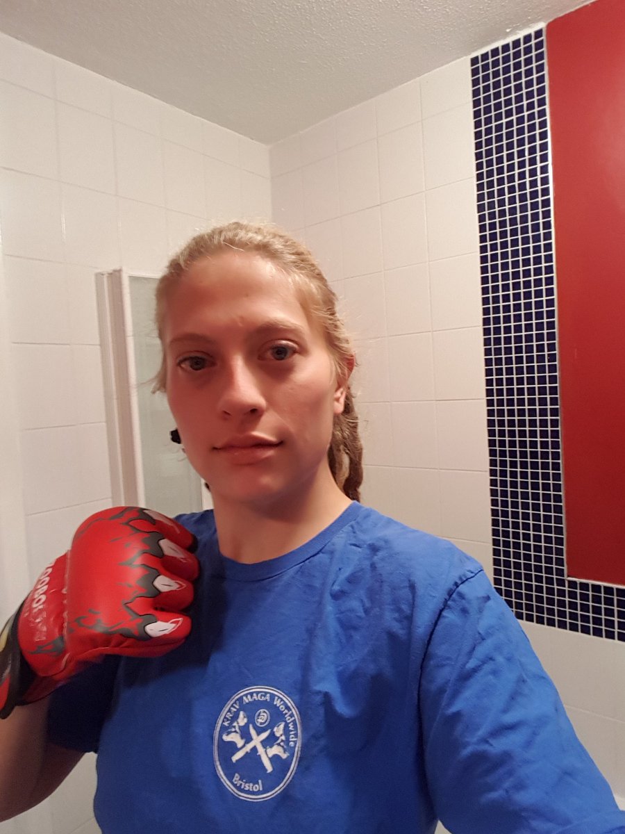 All ready for class tonight! Cant wait to feel tired and sweaty from punching and kicking things for an hour. Time for another session with @KMBristolCentre see you at the gym! #kravmagaworldwidebristol #kravmaga #krav #SelfDefense #girlscanfight #fitness #training #gym #workouts