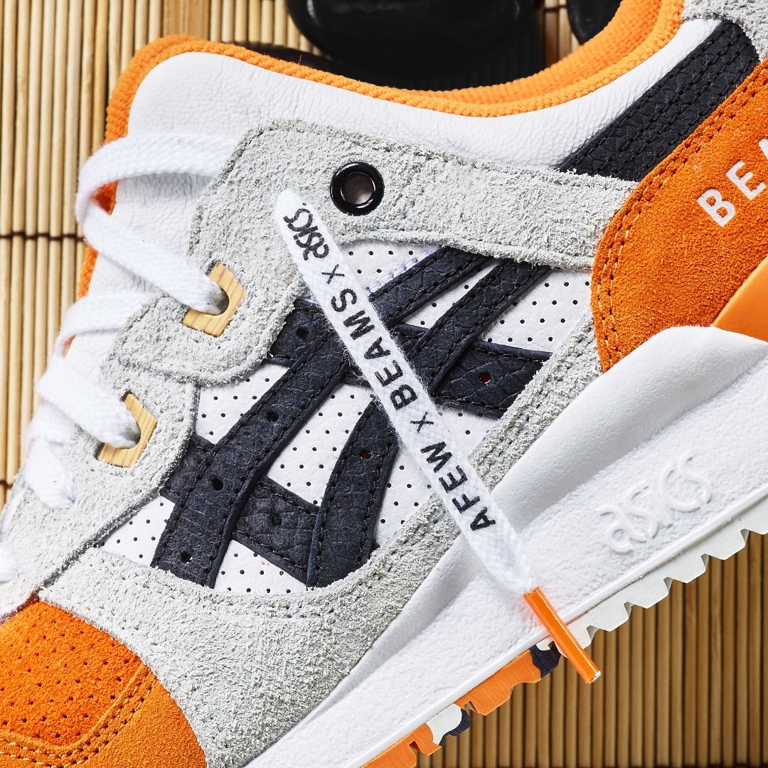 Footpatrol_ldn's tweet photo. ASICS x Beams x AFEW GEL-LYTE III 'Orange Koi'. Launching online on Tuesday 20th November (available online at 8:00AM GMT). Sizes range from UK6 - UK11 (including half sizes), priced at £155. #ASICS #AFEW #BEAMS https://t.co/hPHhPjQJcK