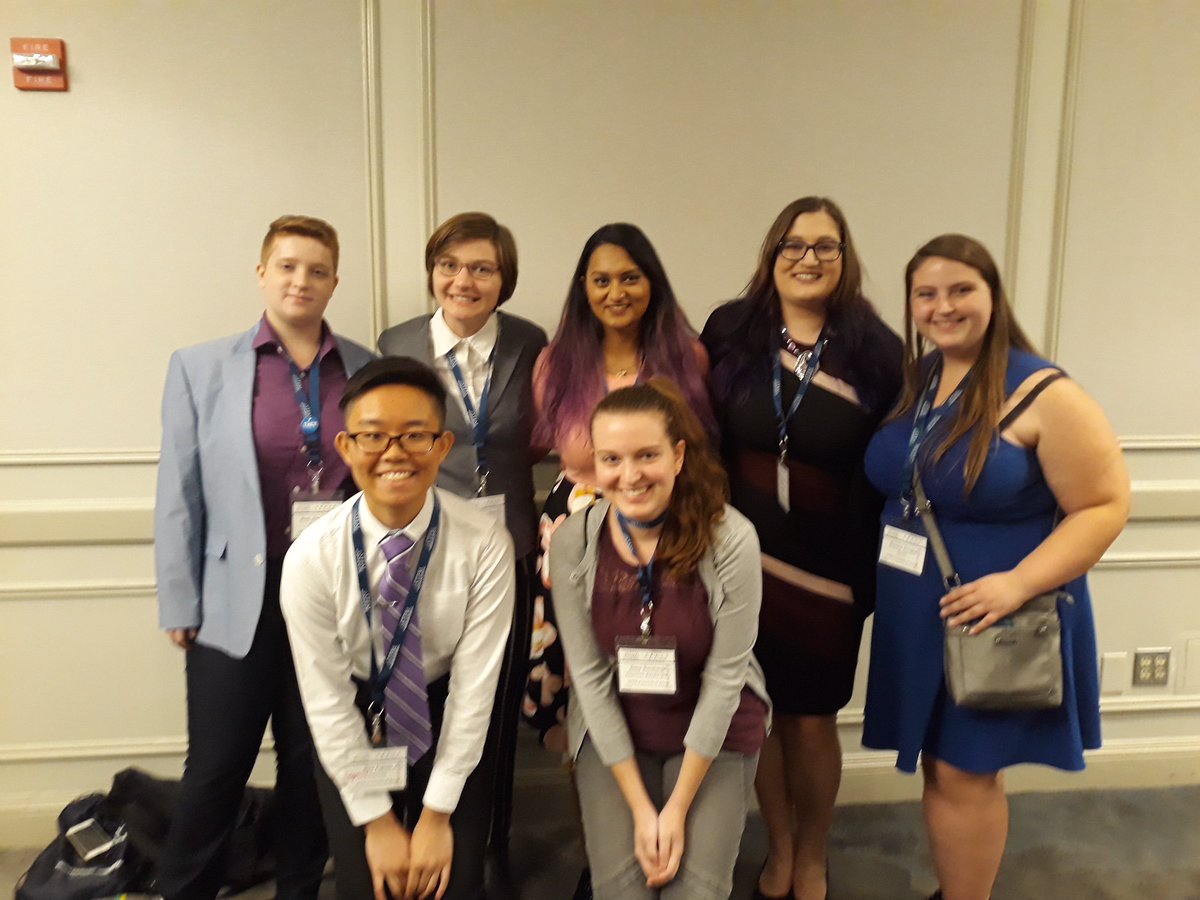 RocheDiaUSA's tweet photo. University of Arizona students @OUTinSTEM openly discussed what it means to be their authentic selves in an industry they love. #oSTEM2018 #LGBTQ #STEM #RocheOPEN https://t.co/8R29SbV0mD