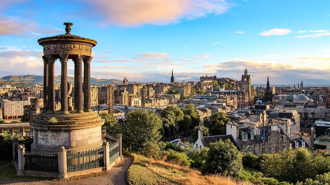 areavan's tweet image. Si estáis pensando en viajar a Escocia, no os lo perdáis... "Las 8 ciudades más bonitas de Escocia" buff.ly/2RVZgeK