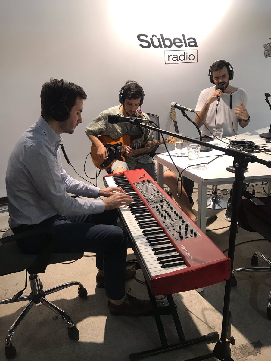 Sonando en #ElSoundtrackDeLaVida

<a href="/subelaradio/">SÚBELA</a>