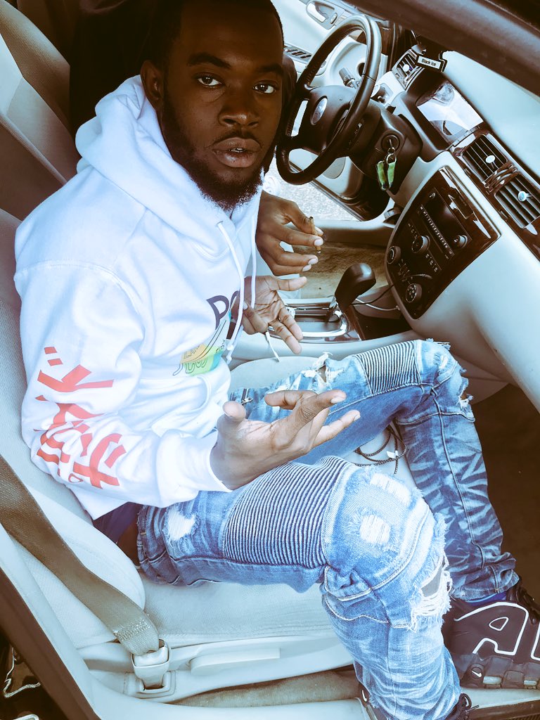 __dooh's tweet photo. I’m So ♓️arvey &amp; They Know That🤫 #6ix.ent™️ #WorldWide🌍 https://t.co/UmThTJFGku
