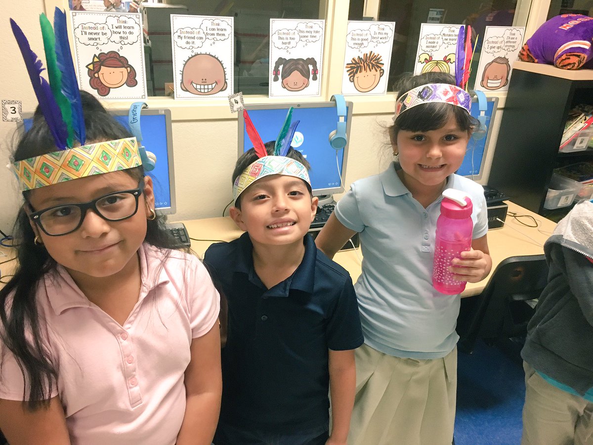 ms_grieshop's tweet photo. These firsties enjoyed their Thanksgiving feast! 🦃 @MDE_Stars https://t.co/zLulFJ0awW