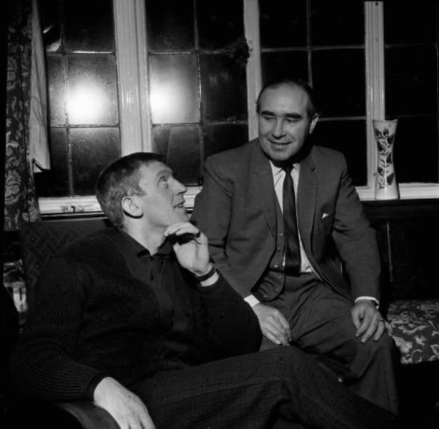 robertmdaws's tweet photo. #TonyKay and #SirAlfRamsey #EvertonFC @Everton @angelcakepics https://t.co/pTzV5vuUhs