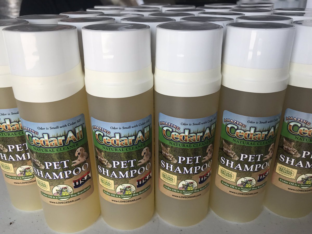 AmazingCedar's tweet image. Worlds best Pet Shampoo! Amazing Cedar All Natural Pet Shampoo cleans, deodorizes, repels bugs(fleas &amp;amp;ticks, moisturizes naturally! amazingcedar.com. #petshampoo #naturalcleaning #naturalpet #naturalpetcare #petcare #cedarclean #amazingcedar #dog #flea