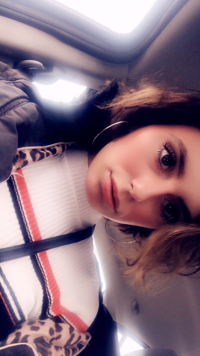 PhiDESVSU's tweet image. Welcome back to #MemberMonday! This week is @bitemebrianna! She is a senior with a Biology major and Chemistry minor! Her favorite colors are blue, purple, and red 💙💜. A fun fact is that she has started a support/education group for students with disabilities on campus! #PhiDE