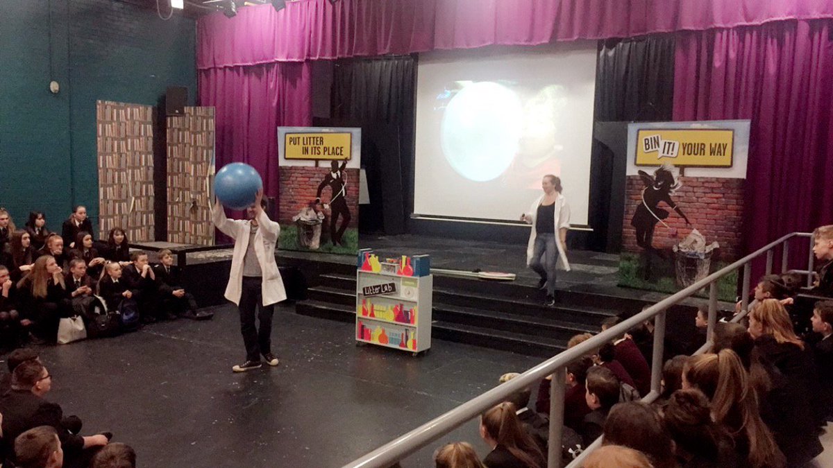 FlintHighPSHE's tweet photo. Thank you to the 'Bin it" roadshow for talking to our year 7s and 8s. Interactive and engaging as well highlighting the importance of environmental awareness #recycling #litter #MondayMotivation https://t.co/f9W0orWHxB
