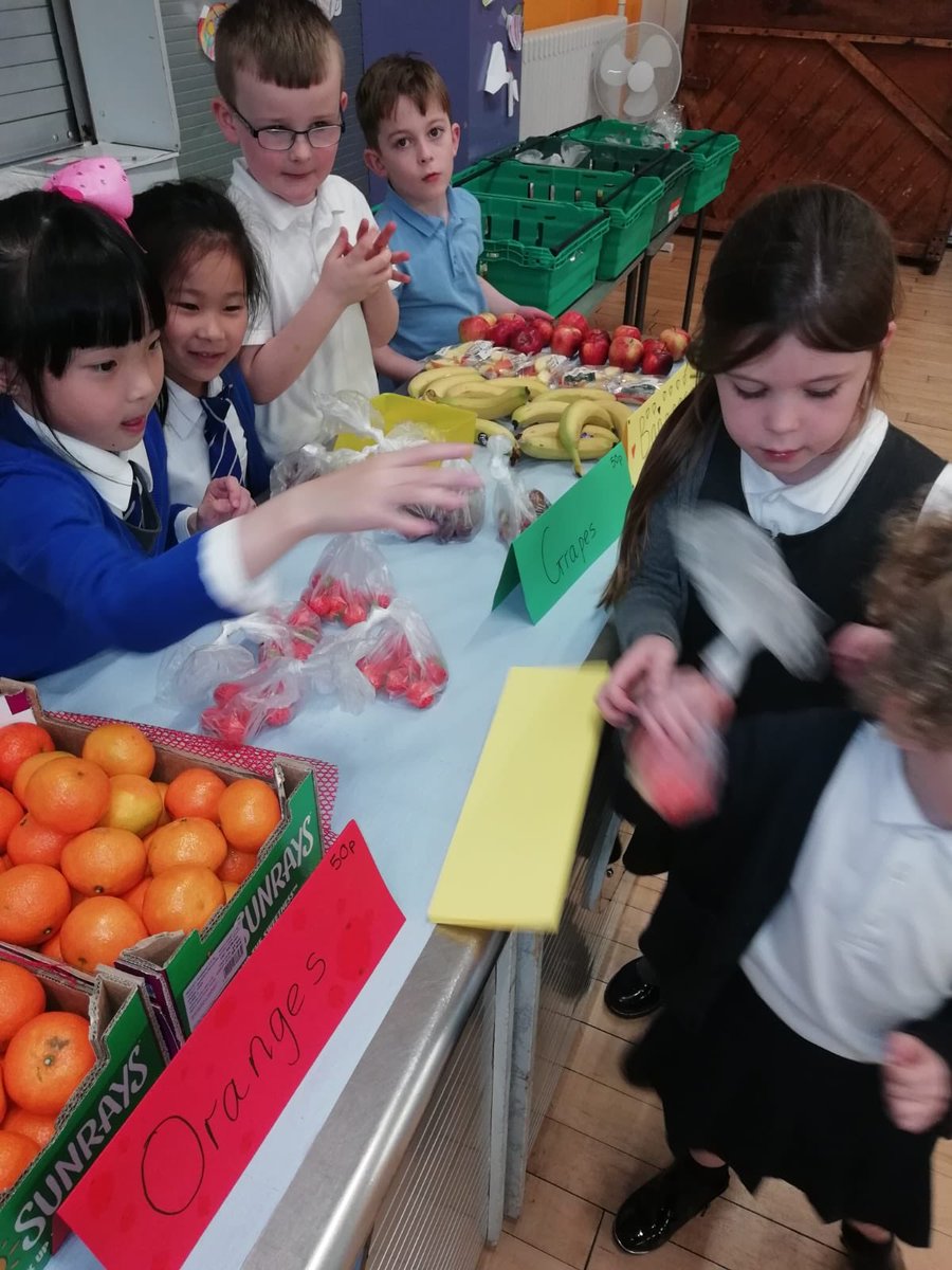 HillingtonPS's tweet photo. Primary 3โs enterprise was a huge success today. A huge thank you to @Morrisons for your contribution. ๐ #fruittastic #healthyeating #enterprising @ScotEntSchools https://t.co/pgP3acXbPe