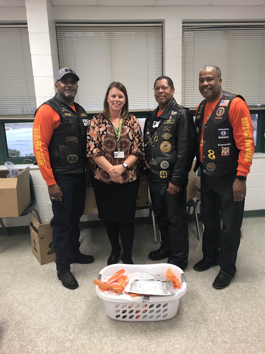 gunning2win's tweet photo. Happening Now ! The Hampton Roads Buffalo Soldiers Motorcycle Club giving out 10 Thanksgiving Baskets to our community. @CCLC_VBLynn https://t.co/ENnHtaKXVZ