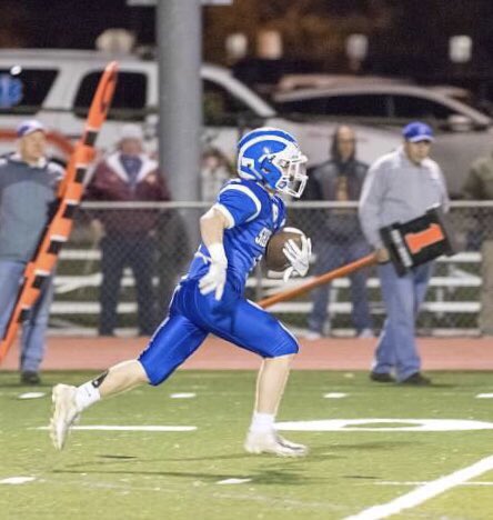 shakerfootball's tweet photo. A HUGE congratulations to Senior Logan Souza who has been recognized as the Section 2 Class AA Player of the Year! We are proud of you Logan! https://t.co/t3zDNSJlFI