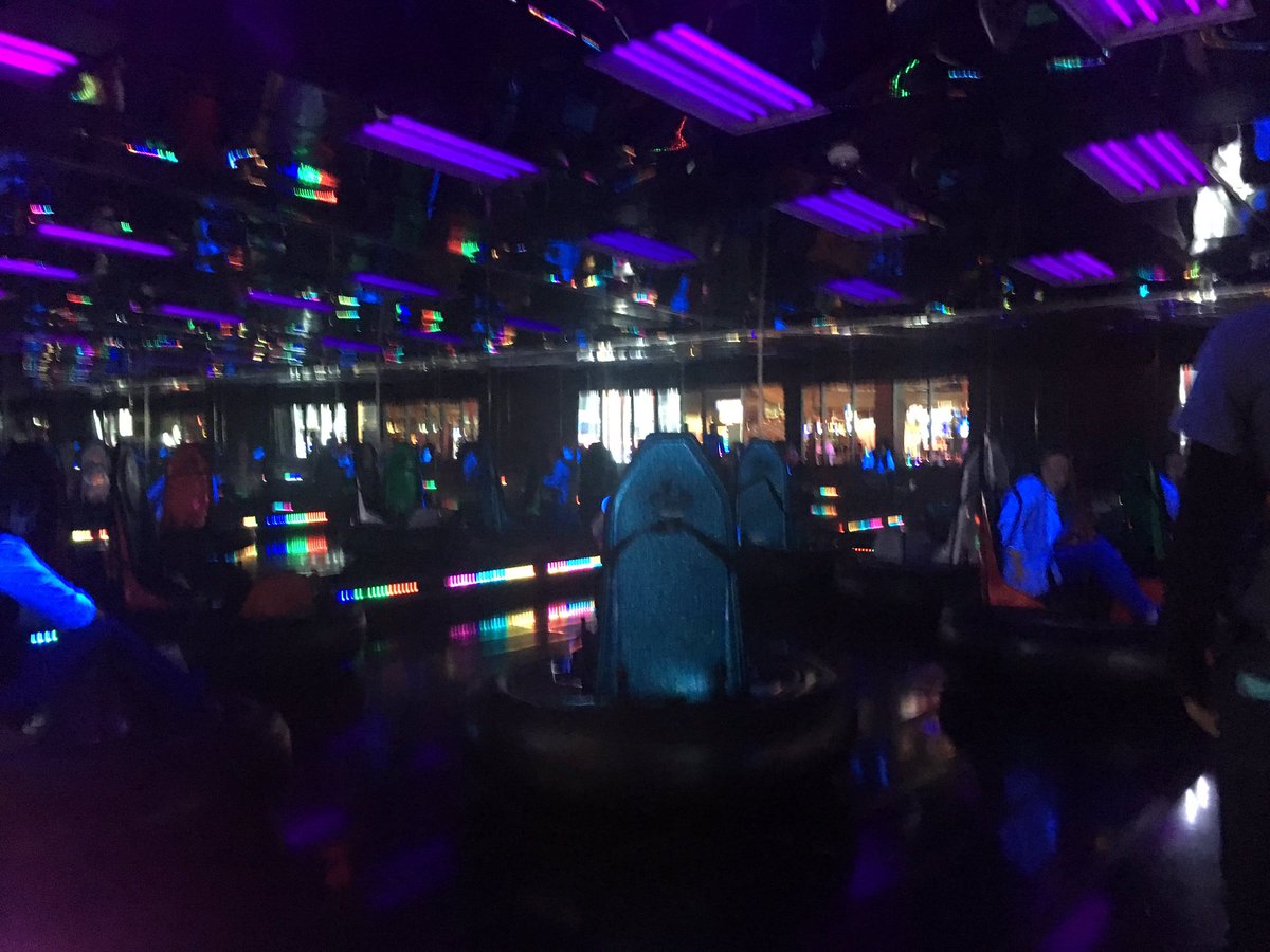 AlethaScheck's tweet photo. #reconnected18 #crushingthelanes https://t.co/n5dOqZHSvU