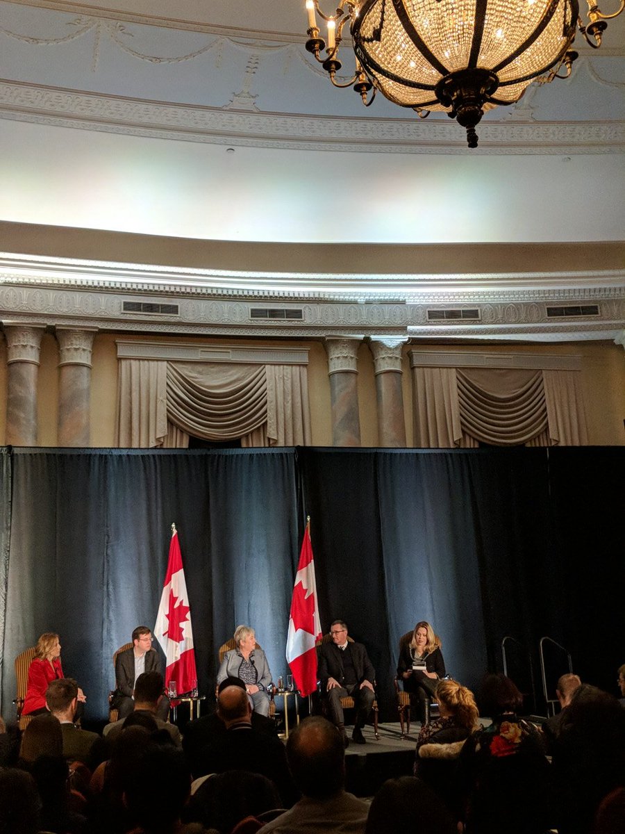 AnielaCockburn's tweet image. Excited for this #DataPanel on democracy @thePANELonline @fairmontlaurier @EdelmanCanada