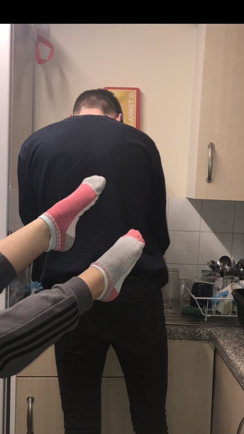dirty_duo_'s tweet photo. disgusting slave in the kitchen where he belongs. washing up all our dishes before paying for our night out. #feet #footfetish #tights #socks #footfetish #sockfetish #tightsfetish #fetish #sellingsocks #sellingtights 
#toes #findom #finsub #paypig https://t.co/AUSFTEZF7o