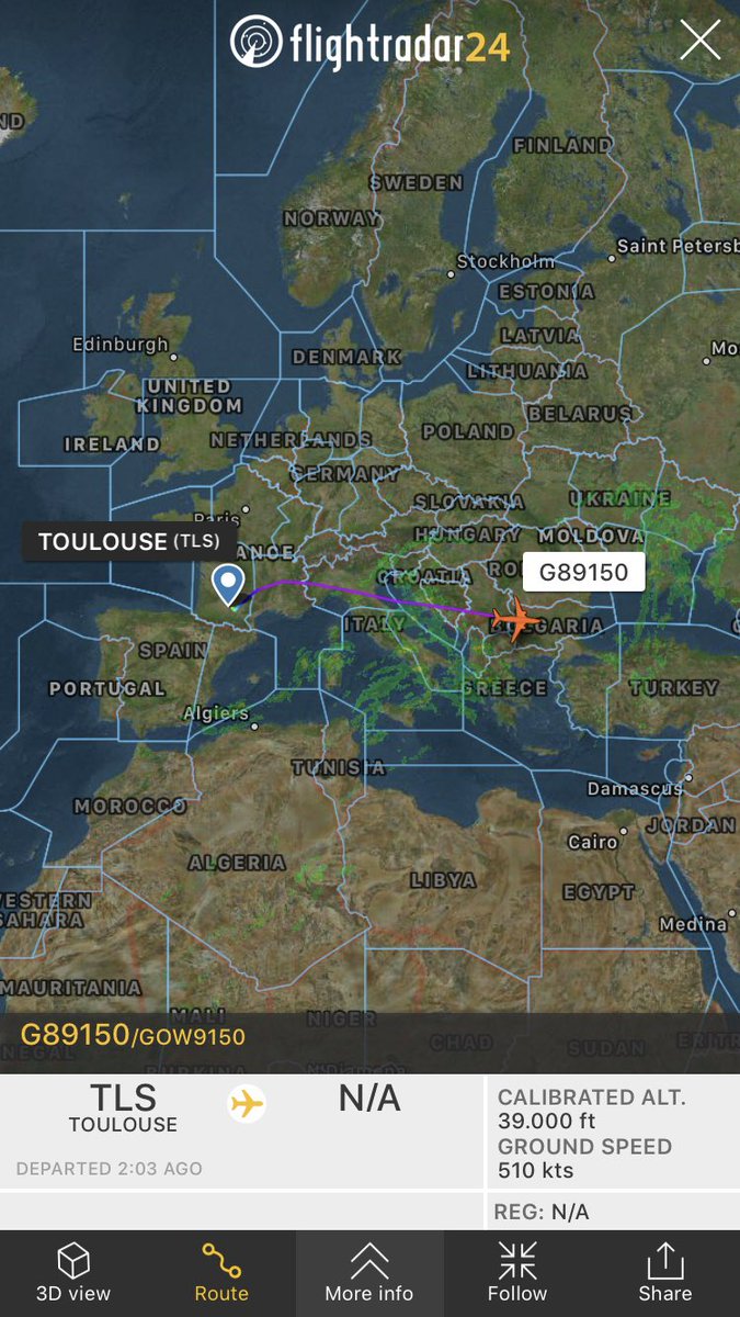 FlightIntl's tweet photo. Delivery: @goairlinesindia has taken delivery of a brand new Airbus A320neo (Reg. VT-WGZ) https://t.co/VHWoFTMdp7 https://t.co/xBJ0NUCJLM