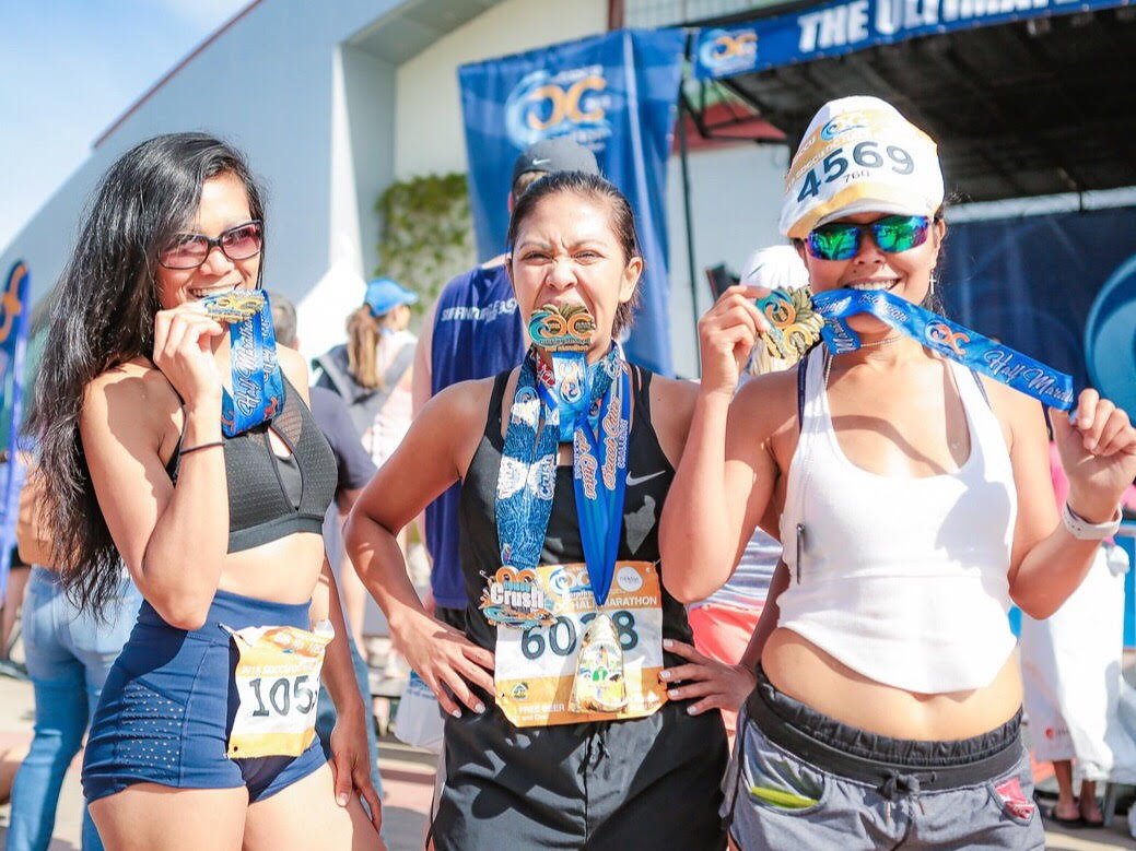 OCMarathon's tweet photo. We love Medal Monday pics! Tag us in your #medalmonday post for a chance to be featured in our Instagram story!
#ocmarathon #runnergirl #blingfordays #smilesformiles #runrunrun #runtheoc #runoc #runforlife #halfmarathon #raceup #laceup #raceregistration #orangecounty #runners https://t.co/J0Am5xXSUH
