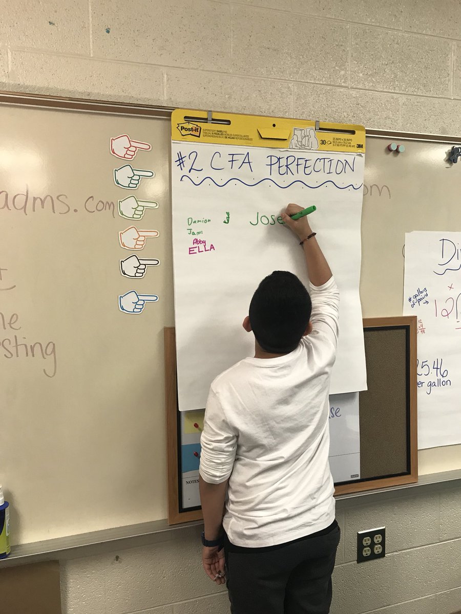 Ms. Womack’s students are working hard on this week’s math CFA! #makingeverydaycount #dcshines <a href="/TweetMeCES/">Charlotte Elementary School</a> <a href="/joutlaw13/">Julie Outlaw</a>