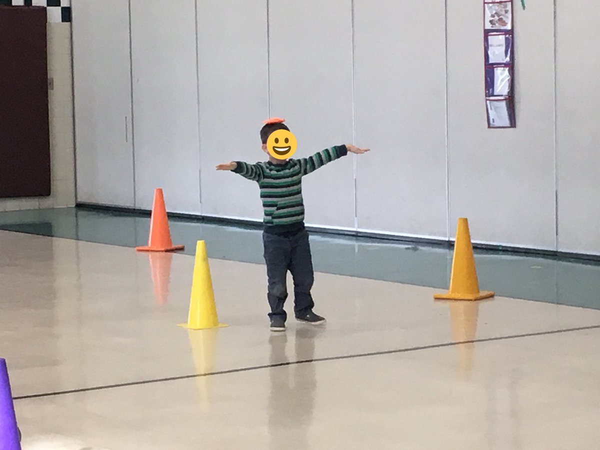FCPSAdaptedPE's tweet photo. Happened upon Glade ES PreK class working on their #YoungAthletesProgram skills. Balance, jumping, peer modeling, scootwr skills. @SpOlympicsMD @Mackywacky93 https://t.co/LjrGTAkMGd
