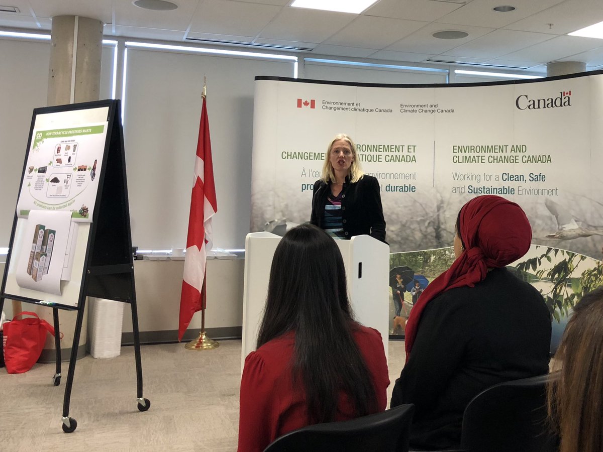 cathmckenna's tweet photo. Today, @EnvironmentCA employees participated in an exciting #DragonsDen-style event, presenting innovative ideas for reducing single-use plastics throughout the department. Pleased to be there, hearing the creative solutions so many were offering. Keep up the good work, team! https://t.co/UW54c2cAs3