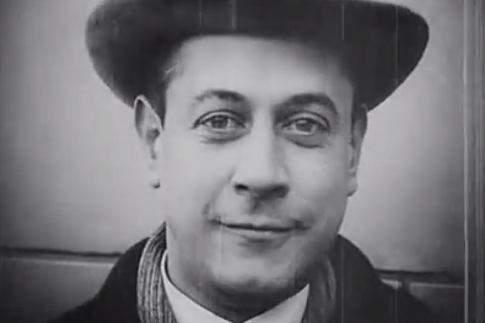 ChessBase's tweet image. Today, José Raúl Capablanca, would have celebrated his 130th birthday. After World War I the Cuban was the world&apos;s best player and World Champion from 1921 to 1927. During his career, he played more than 500 tournament games but lost only 36. en.chessbase.com/post/raul-capa… #ChessBase