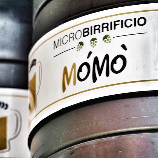 microbirrificio's tweet photo. #birramomo!
.
|
.
#www.momo.beer
.
#birramomo #microbirrificiomomo #birraartigianale #birraticinese #birrasvizzera #mendrisiotto #ticino #tessin #fusti #fusto #ecofass #keg #kegs https://t.co/nRKBSUpFTi