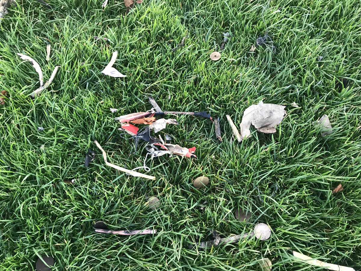 dandanruns's tweet photo. How can a pyro company leave this behind @burnleycouncil ? In the middle of Townley Park? Fuse/tubes and remains of shells! When we do displays we clean up and leave the site as we found it! Not good for dogs/kids or anyone playing sports on the grass (full of wire and plastic) https://t.co/L9ep8eGoRB