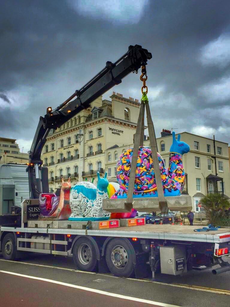 LifeInTheSlowL1's tweet photo. It’s all over! I was hoisted from my 9 week home today, ready for the next chapter in my life!

If you miss me already then come and visit me with all my snail friends under one roof. Can’t wait to hear what they’ve been up to. 

Farewell Event:
https://t.co/koh7IxDbXD https://t.co/LX910xbfwn