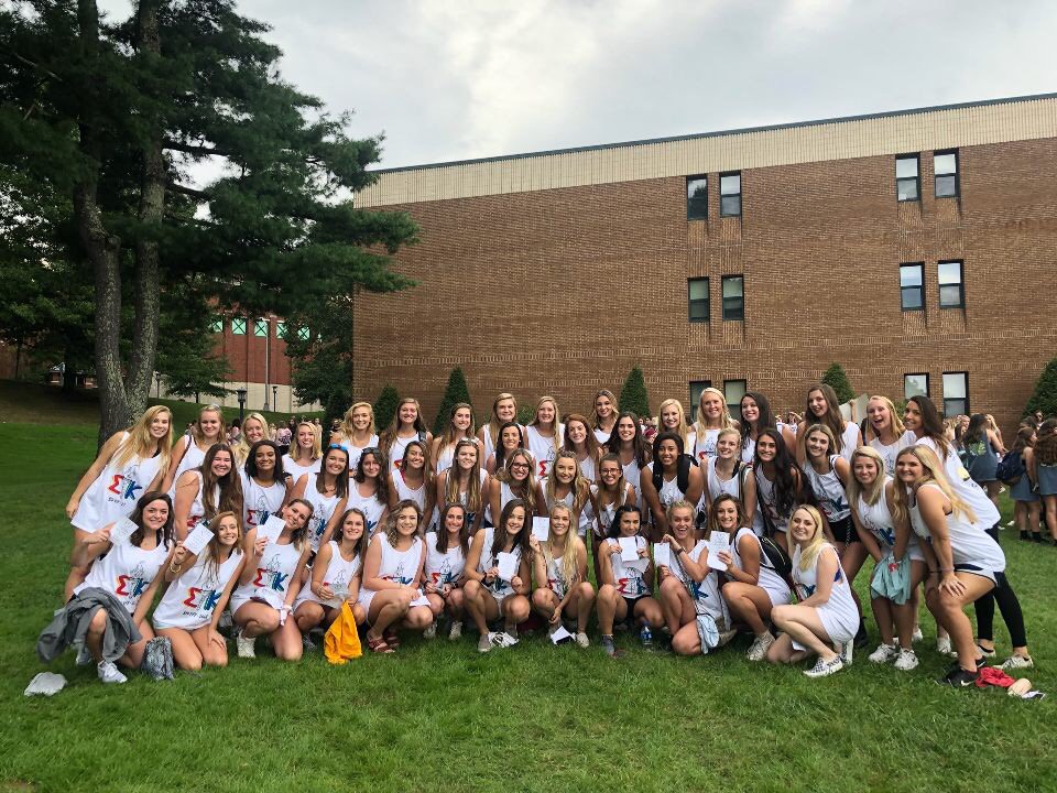 Thanksgiving is in 3 days?! We know what we're thankful for: our new member class from this semester! Each of them bring something unique to our chapter that we are so grateful for! We love you Beta Zetas!