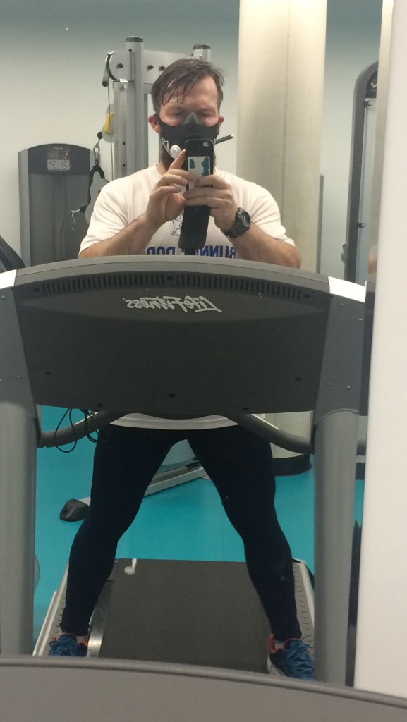 CarlDav52769041's tweet photo. Early morning treadmill run, still sporting my running dads top and wearing my elevation mask. More like Bane.😂 Need to get back into it.
@RunUltra_UK @dads_running @UKRunChat #elevationmask https://t.co/03UxwIvMg4