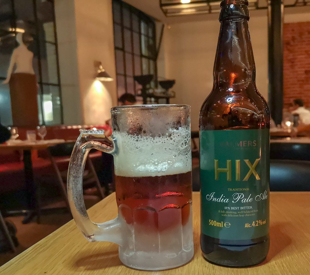 Gerrys_Kitchen's tweet photo. Didn't want to walk too far in the rain so tonight's dinner is at @hixterbankside - currently getting my taste buds excited with #HixIPA from @palmersbrewery #craftbeer #LondonRestaurants #foodbloggers #GerrysKitchen https://t.co/cnP5tlGo1D