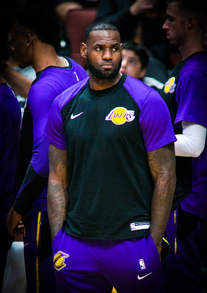 LakersRecap's tweet photo. Should we make room for Carmelo Anthony?
#LakersRecap #LakeShow #LakersNation
LeBron James Won’t Answer Carmelo Anthony Trade Questions
https://t.co/ROrqq4bQSG https://t.co/wYkr4lfv8Y