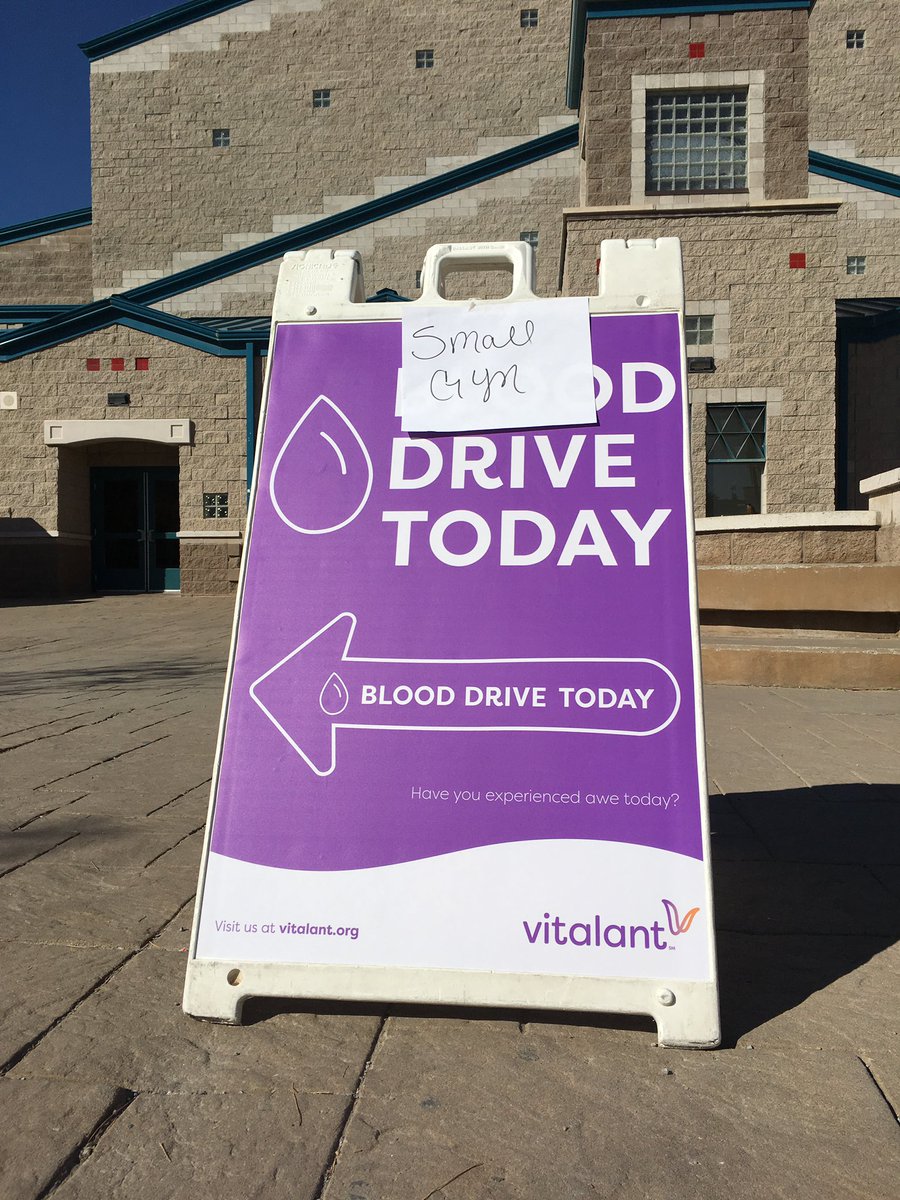 epbcom's tweet photo. El Paso has shown up for the blood drive, they no longer have the supplies for people to donate. People are more than welcome to go and donate at other locations. Great job El Paso. Just a heads up so people don’t make the drive to the west side. #KeepFighting5 https://t.co/gSvL445yLV