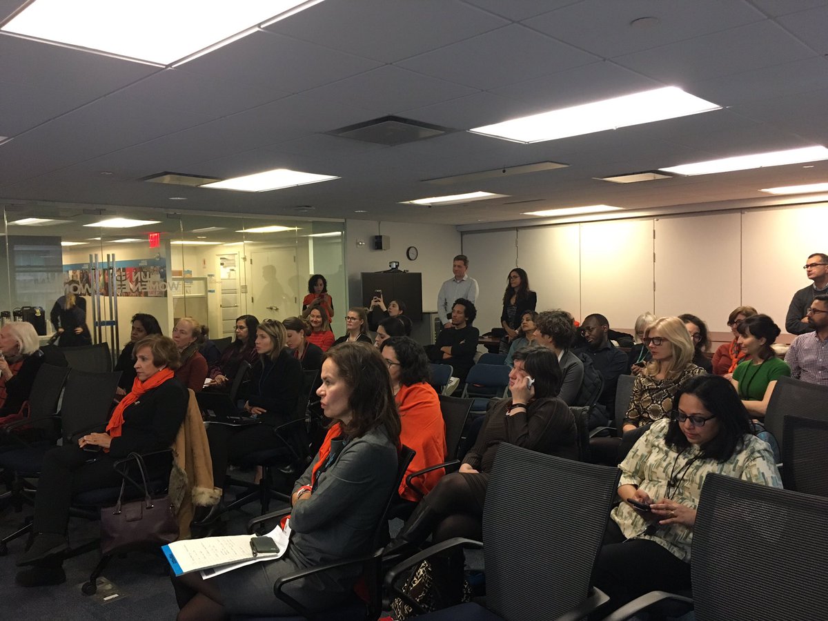 SohiniBee's tweet photo. Sharing findings from @JPAL_Global #impactevaluation of @INBreakthrough #TaaronkiToli using #RandomizedControlTrial at the UNWomen https://t.co/JI3zn94QM2