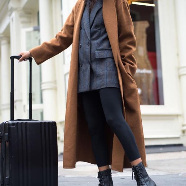 It's always fun being featured on other sites. I'm talking travel uniforms with @sorelfootwear over on WhoWhatWear.com today. Get my tips on looking jetset chic for all your upcoming fall/winter travels: bit.ly/2Kgwlzs #ad