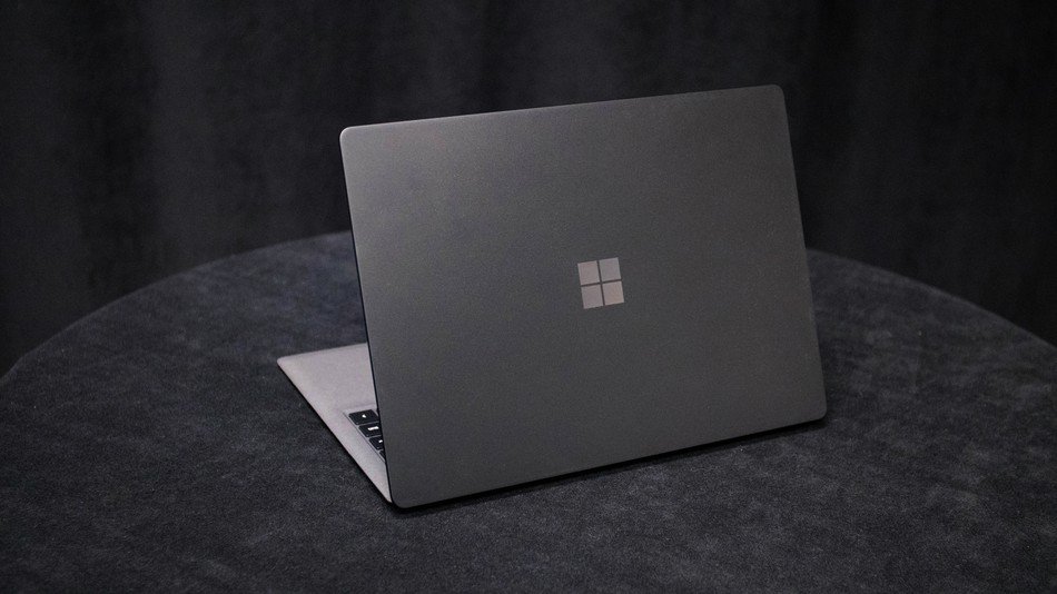 dreamcatcherstd's tweet photo. Microsoft Surface Laptop 2 is the best laptop of 2018

Enlace: https://t.co/O4anltDujM https://t.co/55oor7L584