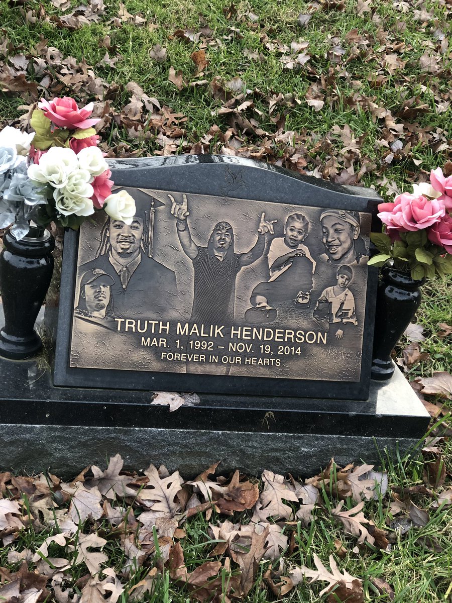FckUndYaTweets's tweet photo. #LongLiveTruth 💔😔🖤 https://t.co/dv6amVAelV