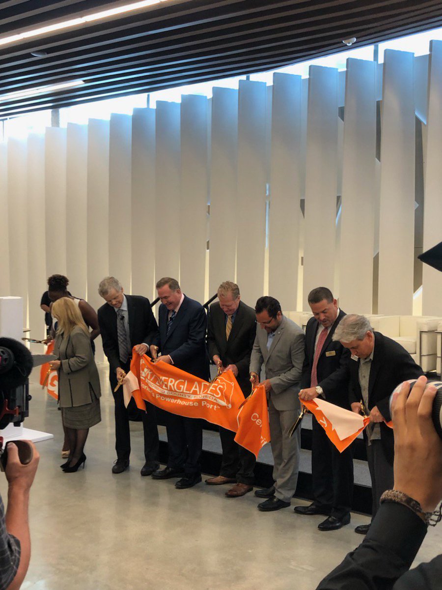 TierraSouthFL's tweet photo. @TierraSouthFL @KrishnasamyRaj celebrated with @BermelloAjamil @PortEverglades at the grand opening ceremony for Terminal 25!  #MondayMotivation #FLPowerhouseport #celebrityedge #Terminal25 #AEC #teamwork https://t.co/Yo57pwAUYo